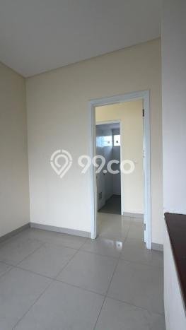 For Sale! Luxury House LT 180m2 Desain Elegan di Green Lake City For Sale! Luxury House LT 180m2 Desain Elegan di Green Lake City