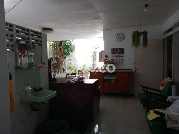 For Sale Rumah 5 Kamar Lokasi Ideal Bagus dan Strategis di Blimbing For Sale Rumah 5 Kamar Lokasi Ideal Bagus dan Strategis di Blimbing