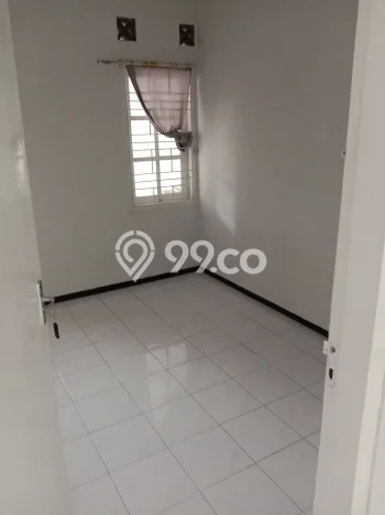 Sewa Rumah Murah di Sulfat Malang Punya 2 KT Sewa Rumah Murah di Sulfat Malang Punya 2 KT
