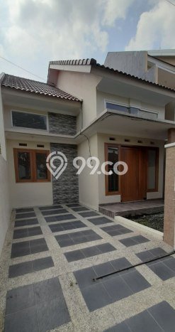 Rumah Minimalis 3 KT LT 92m2 di Sulfat Rumah Minimalis 3 KT LT 92m2 di Sulfat