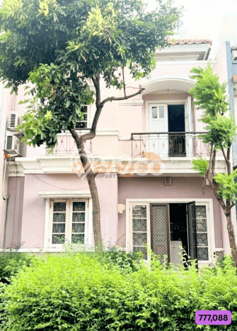 Dijual Rumah Eksklusif 3 KT di Raffles Hills, Jakarta Timur Dijual Rumah Eksklusif 3 KT di Raffles Hills, Jakarta Timur