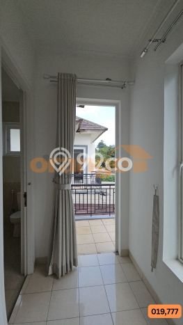 BEST LOCATION! Rumah kawasan Kota Wisata, Dekat Stasiun, 3 KT, Luas 120m² Bangunan 88m² BEST LOCATION! Rumah kawasan Kota Wisata, Dekat Stasiun, 3 KT, Luas 120m² Bangunan 88m²