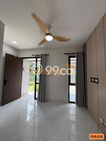 Dijual Hunian Rumah Terawat 3 KT di Kota Wisata, Jakarta Timur Dijual Hunian Rumah Terawat 3 KT di Kota Wisata, Jakarta Timur