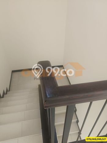 Dijual Rumah Mewah Elegan Dengan View Eksklusif di Cibubur, Jakarta Timur Dijual Rumah Mewah Elegan Dengan View Eksklusif di Cibubur, Jakarta Timur