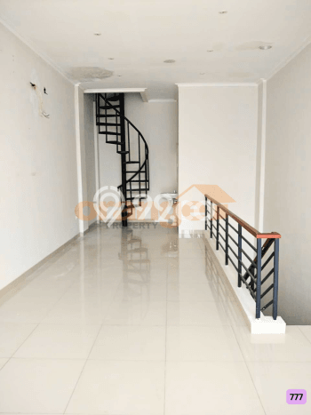 FOR RENT! Ruko di Kota Wisata Cocok untuk Bisnis 105m2 FOR RENT! Ruko di Kota Wisata Cocok untuk Bisnis 105m2