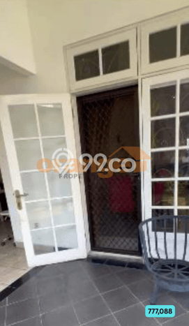 Rumah Luxury Modern Tanpa Renovasi di Cibubur Jakarta Timur Rumah Luxury Modern Tanpa Renovasi di Cibubur Jakarta Timur