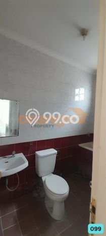 LOKASI PREMIUM! Rumah di Cibubur, 2 KM, Area Tenang, Luas 119m2m² Bangunan 130m2m² LOKASI PREMIUM! Rumah di Cibubur, 2 KM, Area Tenang, Luas 119m2m² Bangunan 130m2m²