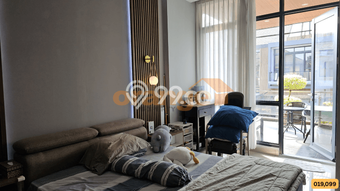 HOT PROPERTY! Rumah Premium di , Luas 153m2m² Bangunan 195m2m² HOT PROPERTY! Rumah Premium di , Luas 153m2m² Bangunan 195m2m²