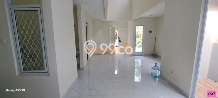 Disewakan! Rumah 3 Kamar Tidur &
2 Kamar Mandi di Cibubur, Jakarta Timur Disewakan! Rumah 3 Kamar Tidur &
2 Kamar Mandi di Cibubur, Jakarta Timur