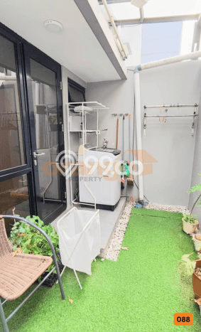 Rumah sewa siap pakai 3 KT di Legenda Wisata, Jakarta Timur Rumah sewa siap pakai 3 KT di Legenda Wisata, Jakarta Timur