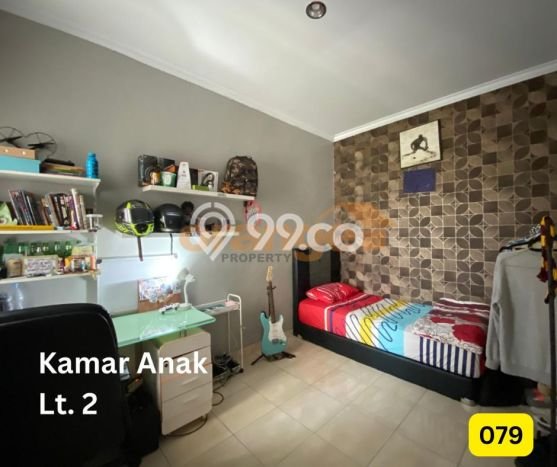 Kesempatan Langka Memiliki Rumah LT 180m² / LB 252m² di Pusat Kota Kota Wisata, Jakarta Timur Kesempatan Langka Memiliki Rumah LT 180m² / LB 252m² di Pusat Kota Kota Wisata, Jakarta Timur