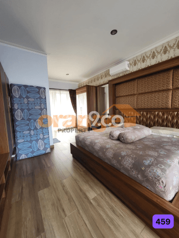 Rumah Mewah LB 180m2 Siap Huni Desain Elegan di Cibubur, Jakarta Timur Rumah Mewah LB 180m2 Siap Huni Desain Elegan di Cibubur, Jakarta Timur