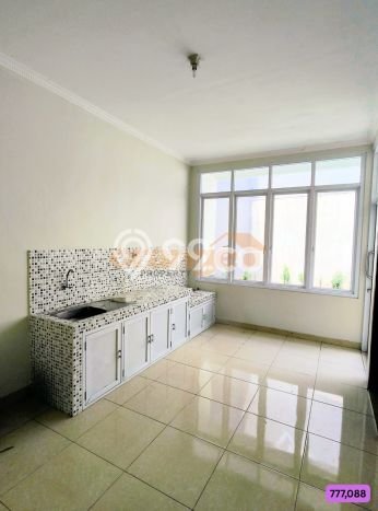 Rumah Disewakan Jakarta Timur LT 180m2 LB 200m2 Kawasan Raffles Hills Rumah Disewakan Jakarta Timur LT 180m2 LB 200m2 Kawasan Raffles Hills
