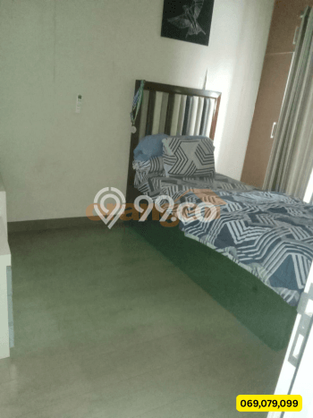For Sale! Luxury House LT 220m2 Desain Modern di Kota Wisata For Sale! Luxury House LT 220m2 Desain Modern di Kota Wisata