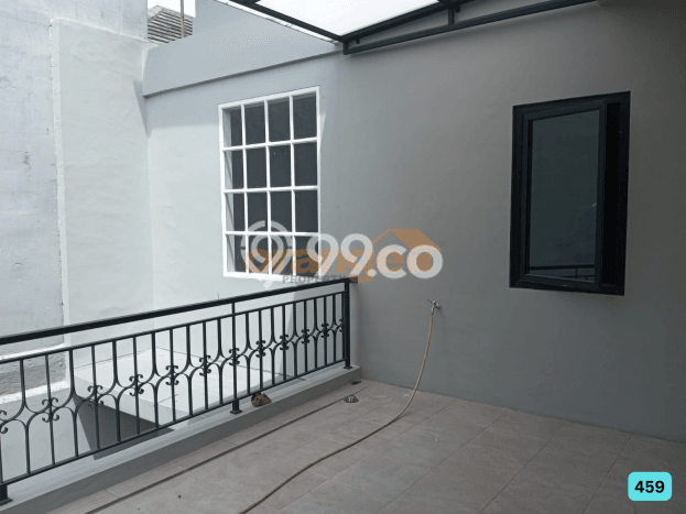 Dijual Rumah Mewah Megah Dengan View Cantik di Kota Wisata, Jakarta Timur Dijual Rumah Mewah Megah Dengan View Cantik di Kota Wisata, Jakarta Timur