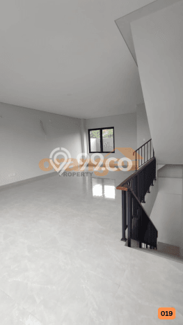 Disewakan Ruko di Kawasan Ramai Kota Wisata Luas 171m2 Disewakan Ruko di Kawasan Ramai Kota Wisata Luas 171m2