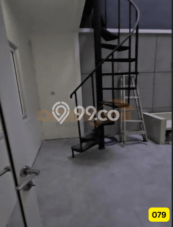 Dijual Murah Rumah dengan 3 Kamar Tidur dan 2 Kamar Mandi di Kawasan Cibubur, Jakarta Timur Dijual Murah Rumah dengan 3 Kamar Tidur dan 2 Kamar Mandi di Kawasan Cibubur, Jakarta Timur