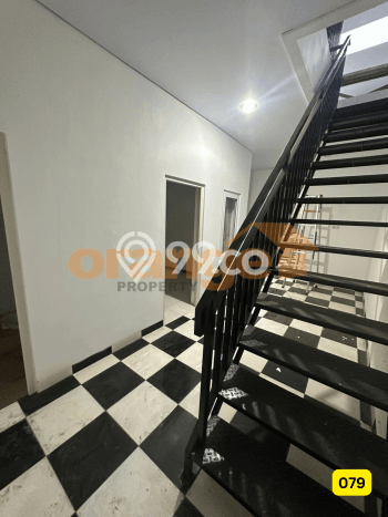 Dijual Rumah Luas Megah Dengan View Eksklusif di Kota Wisata, Jakarta Timur Dijual Rumah Luas Megah Dengan View Eksklusif di Kota Wisata, Jakarta Timur