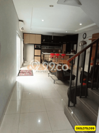 For Sale! Luxury House LT 220m2 Desain Modern di Kota Wisata For Sale! Luxury House LT 220m2 Desain Modern di Kota Wisata