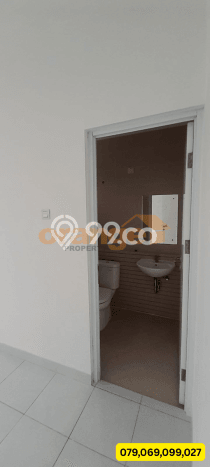 Rumah Modern LT 120m2m² Terawat di Kompleks Cluster , Jakarta Timur Rumah Modern LT 120m2m² Terawat di Kompleks Cluster , Jakarta Timur