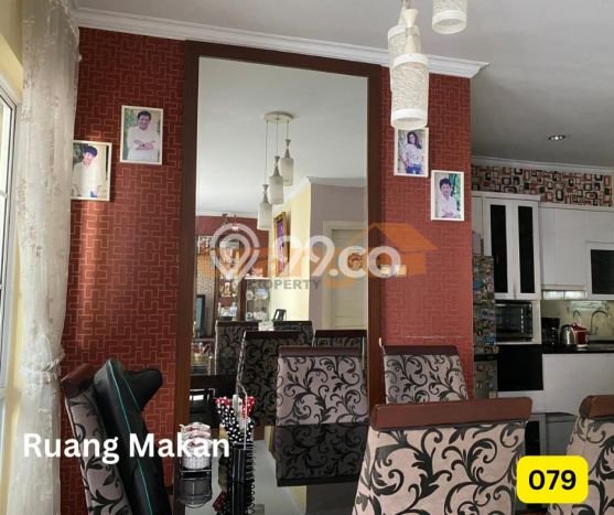 Kesempatan Langka Memiliki Rumah LT 180m² / LB 252m² di Pusat Kota Kota Wisata, Jakarta Timur Kesempatan Langka Memiliki Rumah LT 180m² / LB 252m² di Pusat Kota Kota Wisata, Jakarta Timur
