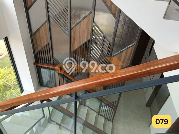 HOT PROPERTY! Rumah Premium area Kota Wisata, LT 240m2m² LB 333m2m² HOT PROPERTY! Rumah Premium area Kota Wisata, LT 240m2m² LB 333m2m²