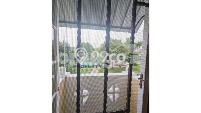 Rumah Berkualitas 3 Kamar Tidur dan 2 Kamar Mandi di Lokasi Strategis Kota Wisata, Jakarta Timur Rumah Berkualitas 3 Kamar Tidur dan 2 Kamar Mandi di Lokasi Strategis Kota Wisata, Jakarta Timur