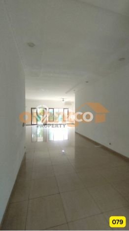 Rumah Elit LB 450m2 Siap Pakai Desain Elegan di Kemang, Jakarta Selatan Rumah Elit LB 450m2 Siap Pakai Desain Elegan di Kemang, Jakarta Selatan