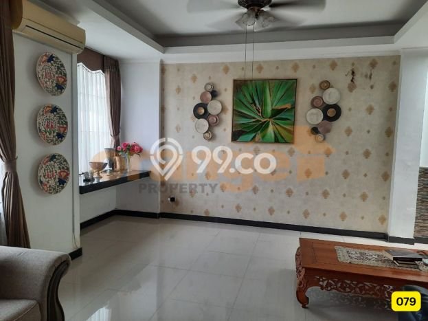 Ready to Use! Premium House LT 180m2 Desain Elegan di Cibubur Ready to Use! Premium House LT 180m2 Desain Elegan di Cibubur