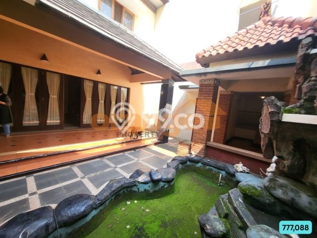 Dijual Rumah Luas Megah Dengan View Eksklusif di Cibubur, Jakarta Timur Dijual Rumah Luas Megah Dengan View Eksklusif di Cibubur, Jakarta Timur