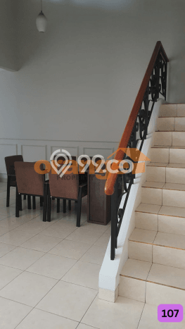 Rumah Kontrakan Jakarta Timur LT 180m2 LB 150m2 Area Cibubur Rumah Kontrakan Jakarta Timur LT 180m2 LB 150m2 Area Cibubur