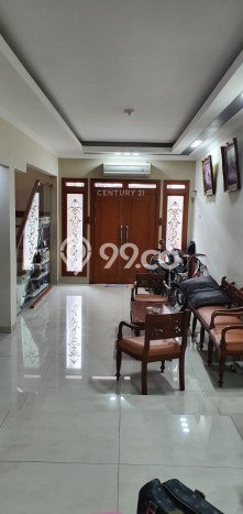 For Sale Rumah 4 Kamar Lokasi Strategis Nyaman dan Strategis di Duren Sawit For Sale Rumah 4 Kamar Lokasi Strategis Nyaman dan Strategis di Duren Sawit