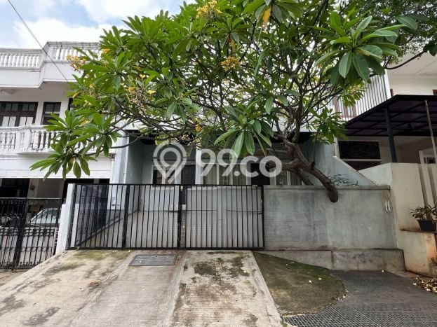 Rumah Luxury Modern Tanpa Renovasi di Pulomas Jakarta Timur Rumah Luxury Modern Tanpa Renovasi di Pulomas Jakarta Timur