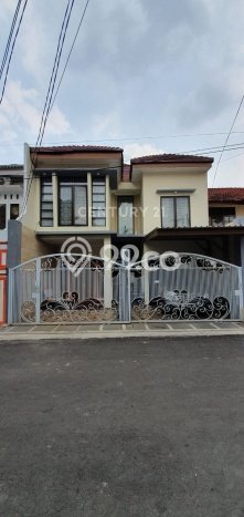 For Sale Rumah 4 Kamar Lokasi Strategis Nyaman dan Strategis di Duren Sawit For Sale Rumah 4 Kamar Lokasi Strategis Nyaman dan Strategis di Duren Sawit