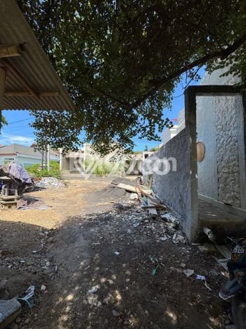 Vila For Rent Kawasan , Luas 200m2m², Lokasi Strategis, Nilai Terjangkau Vila For Rent Kawasan , Luas 200m2m², Lokasi Strategis, Nilai Terjangkau