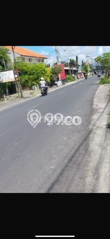 Disewakan Ruko di Kawasan Ramai Kerobokan Luas 162m2 Disewakan Ruko di Kawasan Ramai Kerobokan Luas 162m2