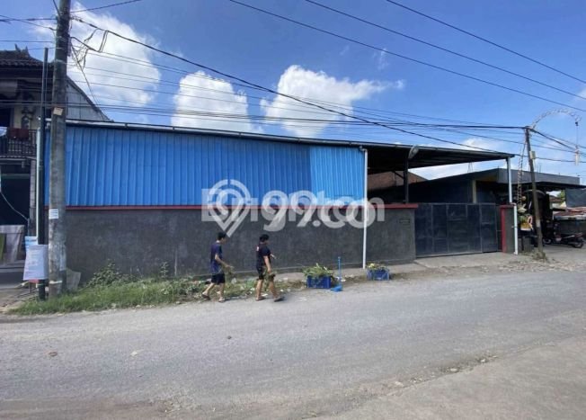 Unit Gudang Dijual di Kediri Tabanan Luas Bangunan 450m2 Unit Gudang Dijual di Kediri Tabanan Luas Bangunan 450m2