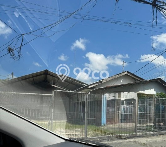Unit Gudang Disewakan di Kerobokan di Area Ramai & Strategis Unit Gudang Disewakan di Kerobokan di Area Ramai & Strategis
