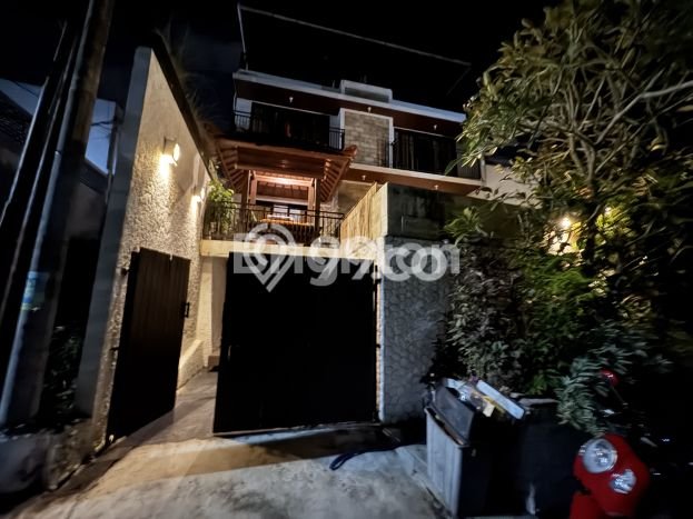 BEST RENT! Vila Kawasan , Luas 350m2m², Lingkungan Nyaman BEST RENT! Vila Kawasan , Luas 350m2m², Lingkungan Nyaman
