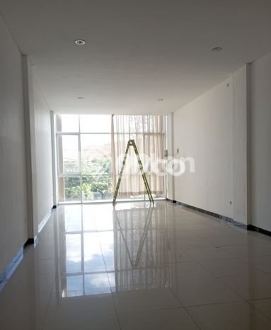 Ruko Dijual di Badung LT 457m2 & LB 900m2 Lokasi Terbaik! Ruko Dijual di Badung LT 457m2 & LB 900m2 Lokasi Terbaik!