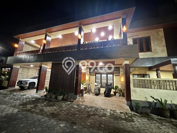 Rumah Mewah Siap Huni LT 600m2 di Colomadu, Solo Rumah Mewah Siap Huni LT 600m2 di Colomadu, Solo