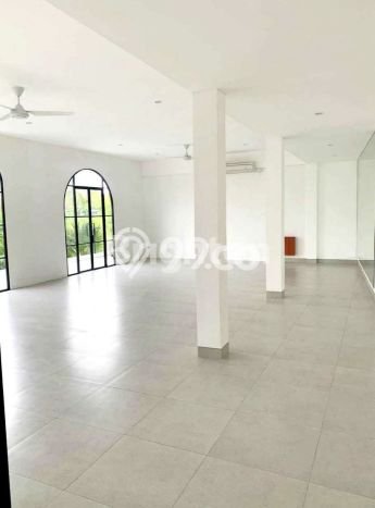 Ruko untuk Disewa di Pusat Badung Luas Bangunan 10m2 Ruko untuk Disewa di Pusat Badung Luas Bangunan 10m2