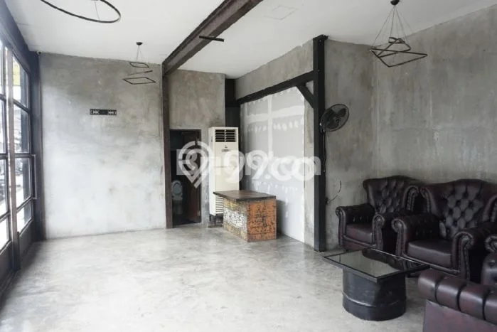 Ruko untuk Disewa di Pusat Badung Luas Bangunan 350m2 Ruko untuk Disewa di Pusat Badung Luas Bangunan 350m2