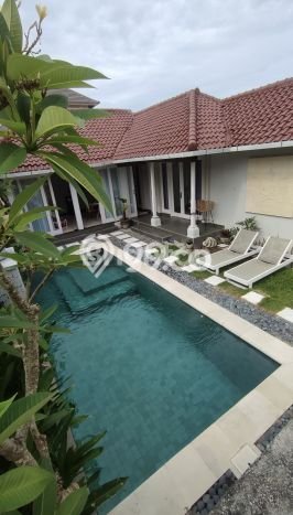 Vila For Rent di , Luas 250m2m², Kawasan Asri Vila For Rent di , Luas 250m2m², Kawasan Asri