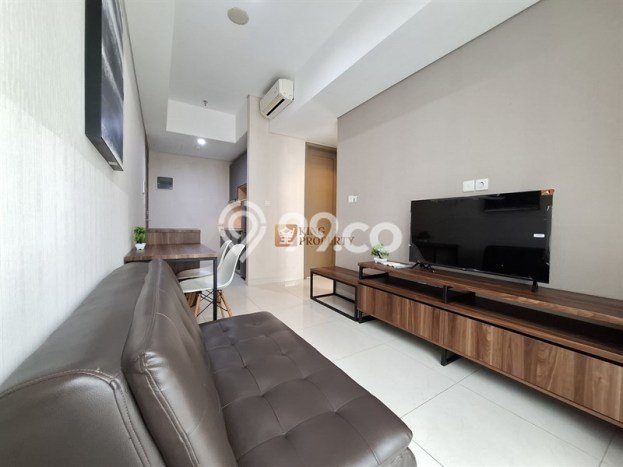 Apartemen Strategis 50m2 di Taman Anggrek Jakarta Barat 2 Bedroom Apartemen Strategis 50m2 di Taman Anggrek Jakarta Barat 2 Bedroom