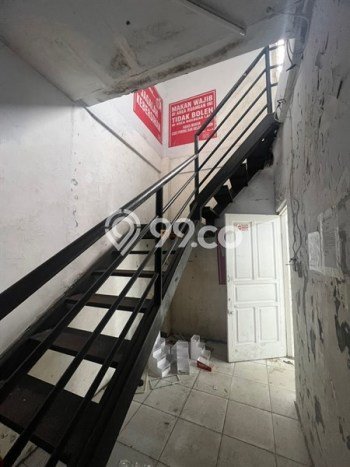 Ruko Disewakan Cepat di Kembangan Jakarta Barat LB 170m2 Ruko Disewakan Cepat di Kembangan Jakarta Barat LB 170m2