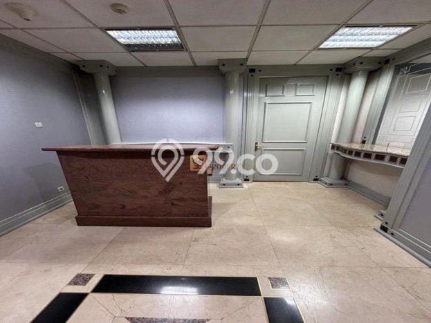 Unit Kantor Tersedia di Sudirman Spesifikasi LB 218m2 Unit Kantor Tersedia di Sudirman Spesifikasi LB 218m2
