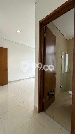Rumah Luxury Modern Tanpa Renovasi di BSD Green Wich Tangerang Rumah Luxury Modern Tanpa Renovasi di BSD Green Wich Tangerang
