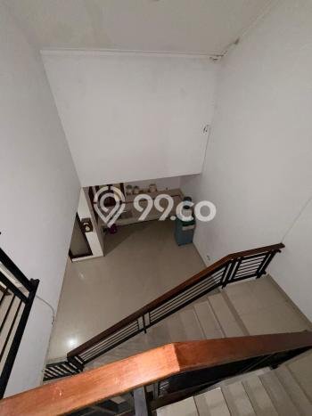 Disewakan! Rumah 3 Kamar Tidur &
3 Kamar Mandi di BSD Nusaloka, Tangerang Disewakan! Rumah 3 Kamar Tidur &
3 Kamar Mandi di BSD Nusaloka, Tangerang