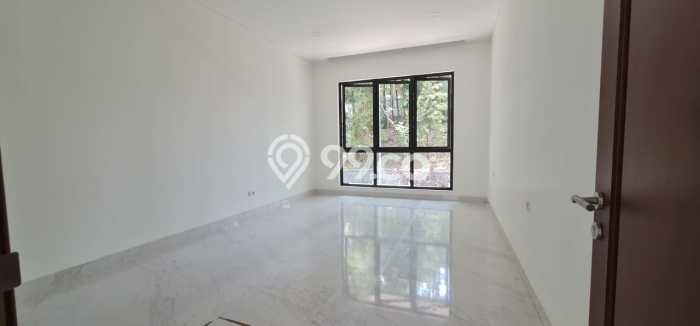 Rumah Idaman Modern! Rumah Mewah area BSD Green Cove, Tangerang, LT 249m² LB 416m² Rumah Idaman Modern! Rumah Mewah area BSD Green Cove, Tangerang, LT 249m² LB 416m²